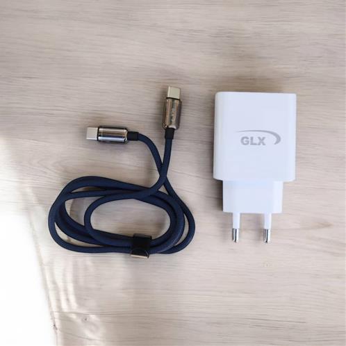 شارژر دیواری SC02 جی ال ایکس به همراه کابل دو سر USB-C